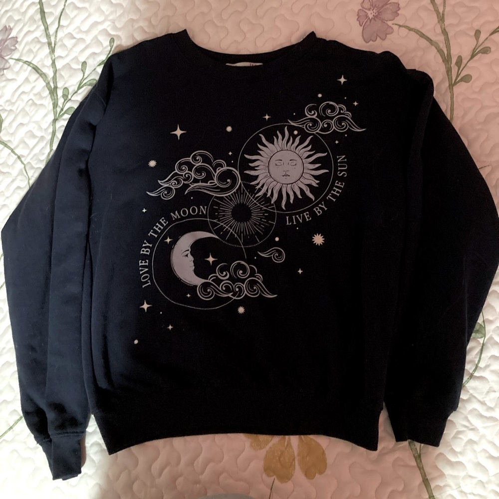 Sun and moon crewneck